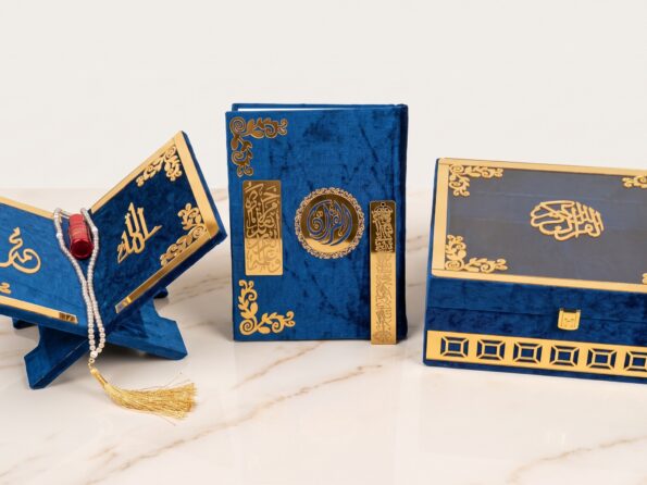 Premium Quran Gift Box – Blue