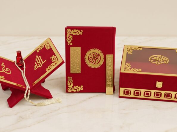 Premium Quran Gift Box –Red